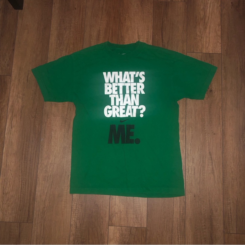 Nike T-shirt